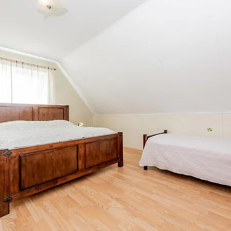 Будинок відпочинку Lubja House